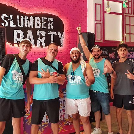 بيت شباب Slumber Bangkok Soi 1 المظهر الخارجي الصورة