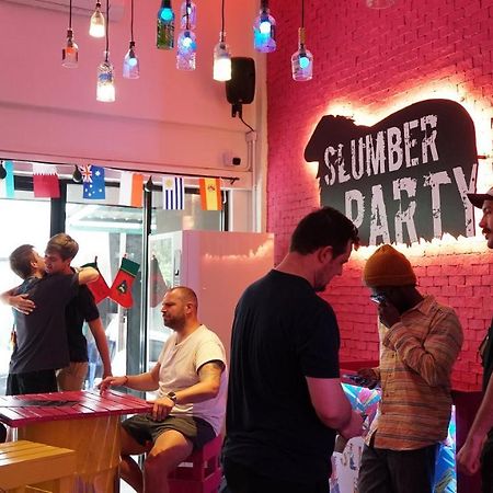بيت شباب Slumber Bangkok Soi 1 المظهر الخارجي الصورة